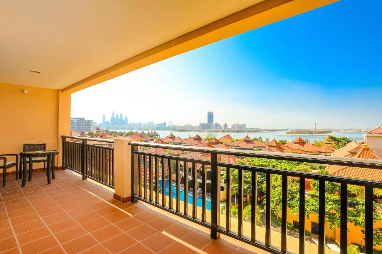 Signature Living Resort Apartments With Private Beach And Laguna Pool , Palm Jumeirah Dubaï Extérieur photo