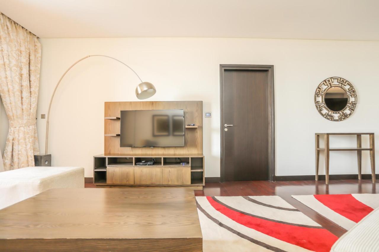Signature Living Resort Apartments With Private Beach And Laguna Pool , Palm Jumeirah Dubaï Extérieur photo