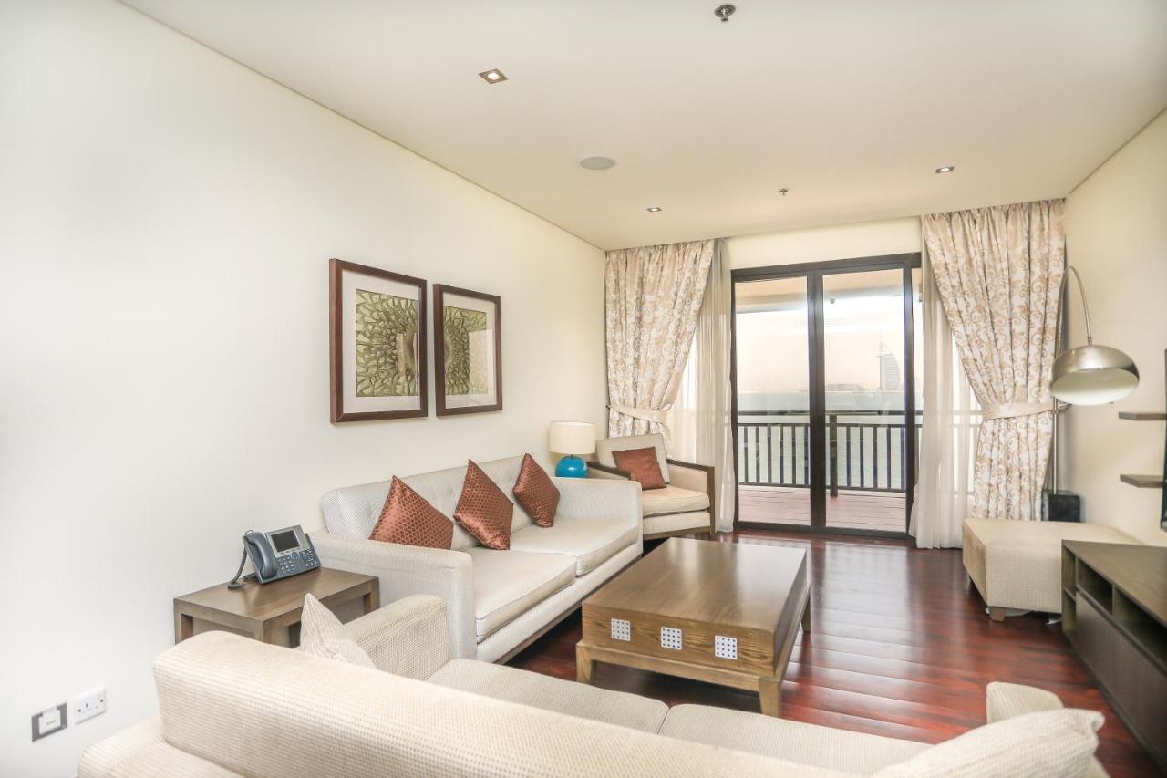 Signature Living Resort Apartments With Private Beach And Laguna Pool , Palm Jumeirah Dubaï Extérieur photo
