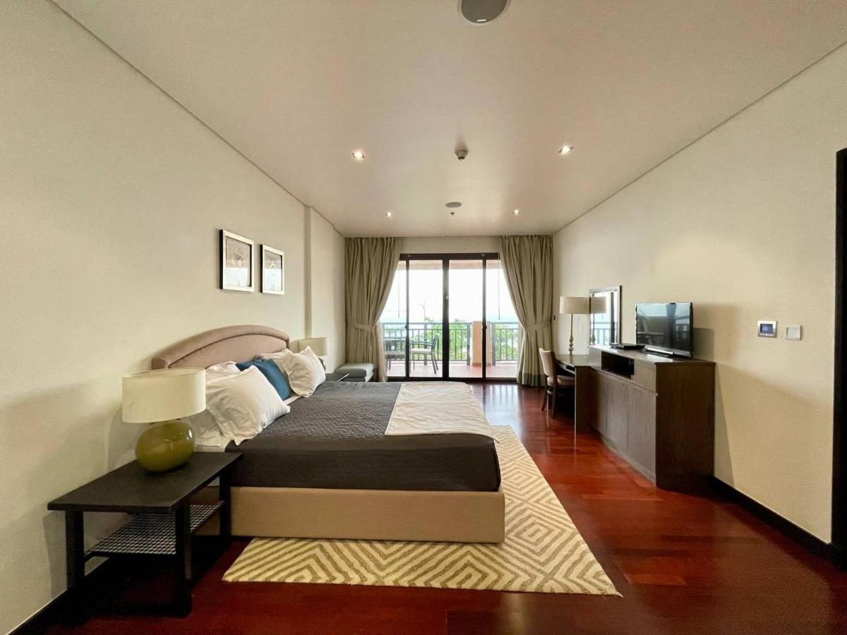 Signature Living Resort Apartments With Private Beach And Laguna Pool , Palm Jumeirah Dubaï Extérieur photo