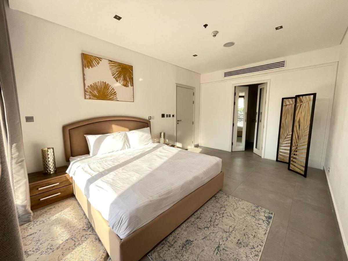 Signature Living Resort Apartments With Private Beach And Laguna Pool , Palm Jumeirah Dubaï Extérieur photo